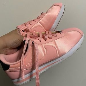 Nike Cortez "VDAY" Girl Sneakers